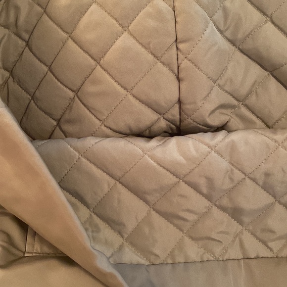 Forever 21 Quilted Mini Skirt - Picture 4 of 6